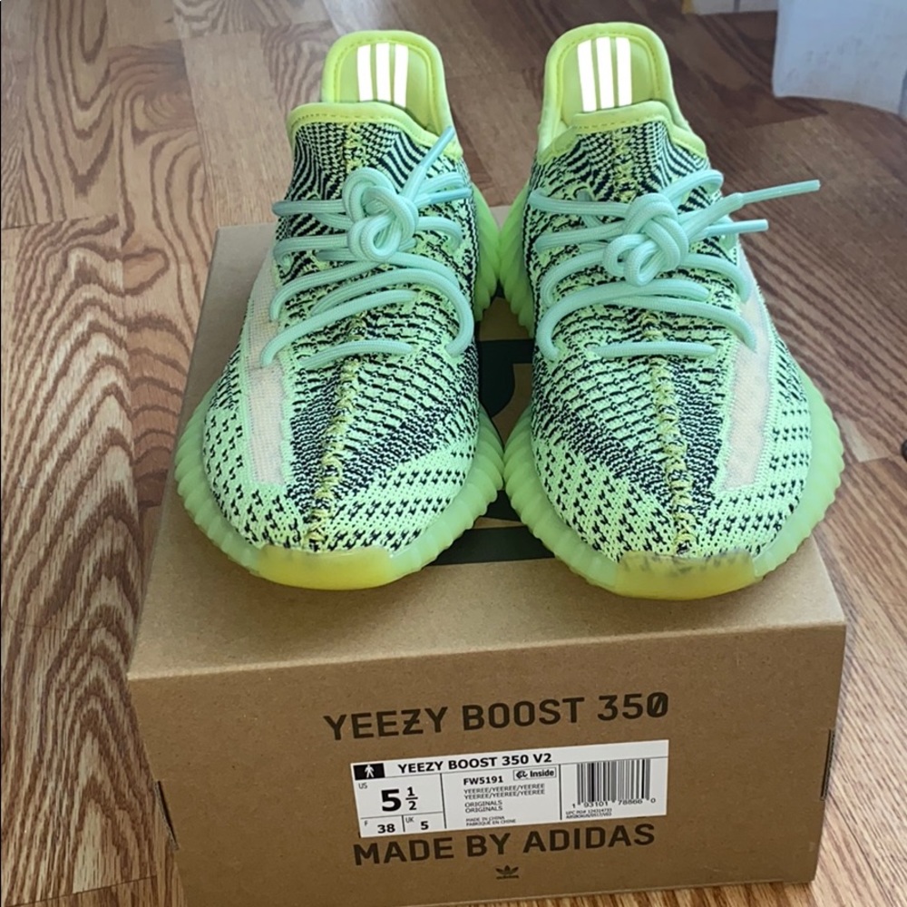 Yeezy Boost 350 Yeezreel.